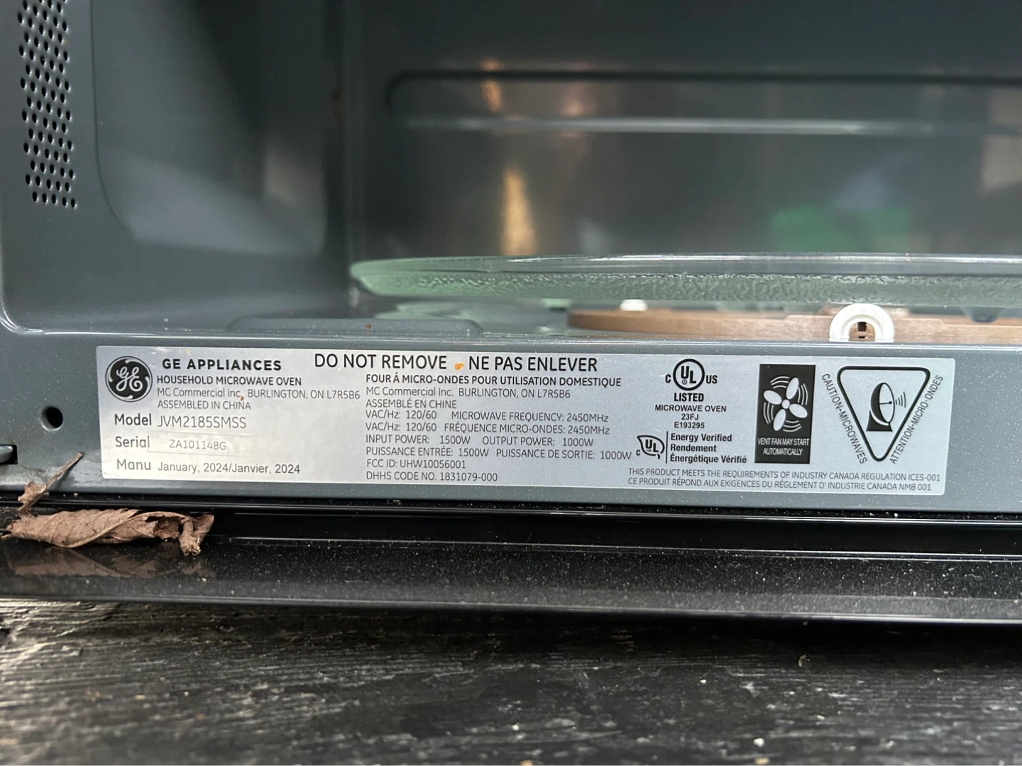 GE Appliances 1.7 cu. ft. Over-the-Range Microwave - photo 4