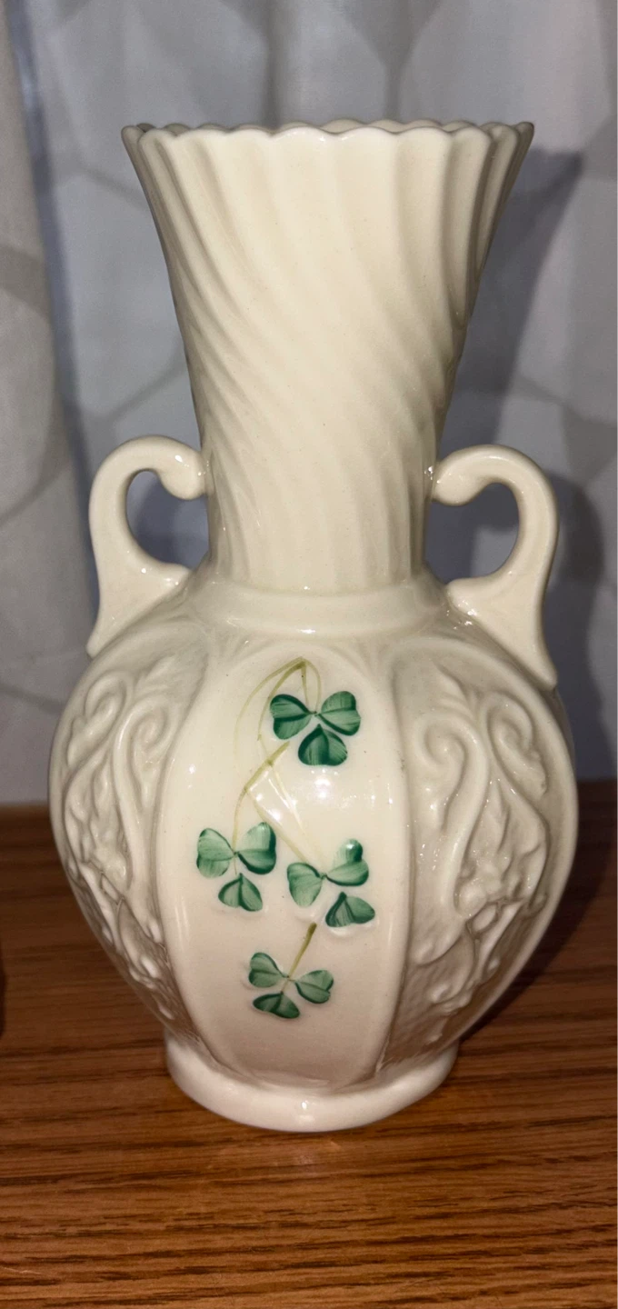Collection of Belleek vintage Ceramic Irish Decor Items - photo 5