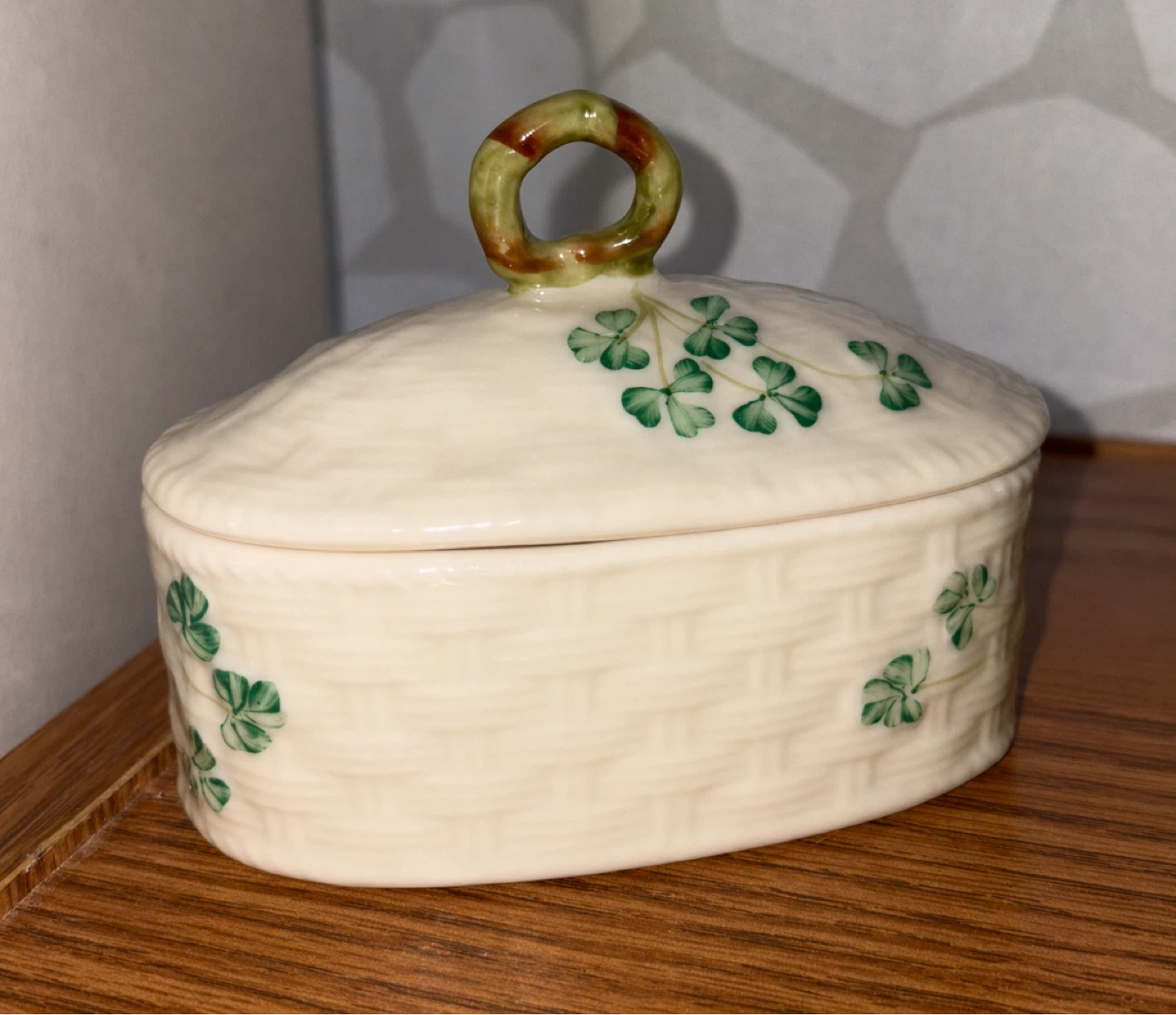 Collection of Belleek vintage Ceramic Irish Decor Items - photo 2