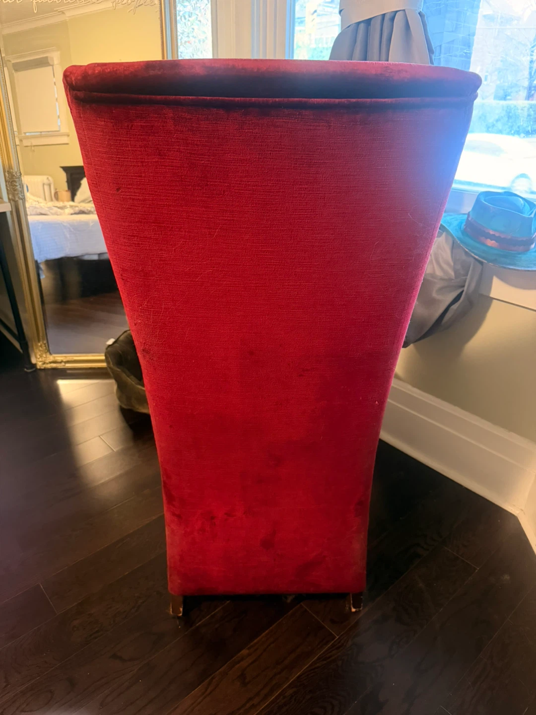 Red Velvet Wingback Accent Chair - photo 3