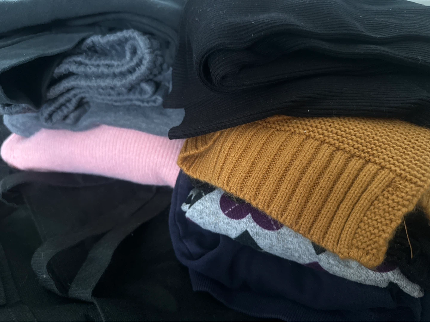 Bag of women's clothing (medium)