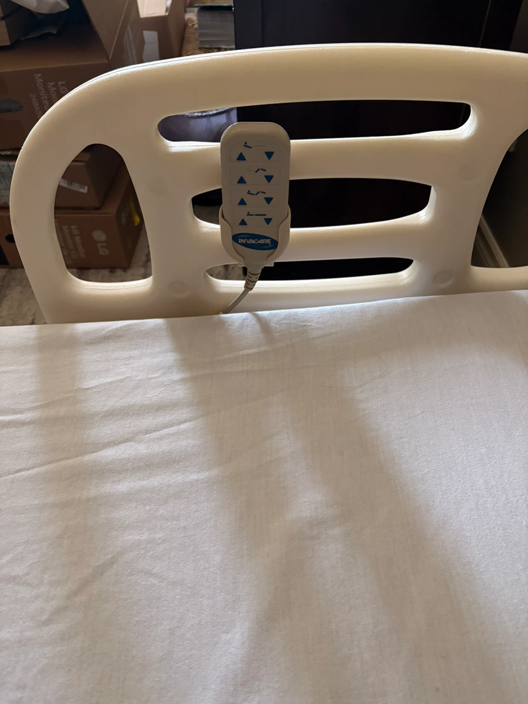Invacare CS7 Series Hospital Bed - photo 4