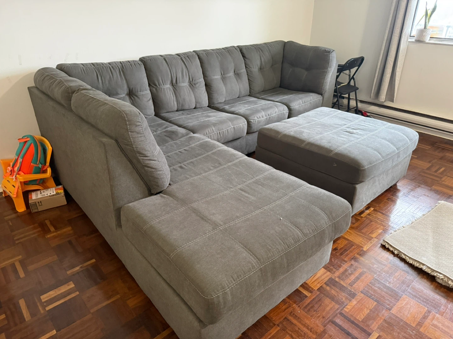 Grey Sectional Sofa with Ottoman
