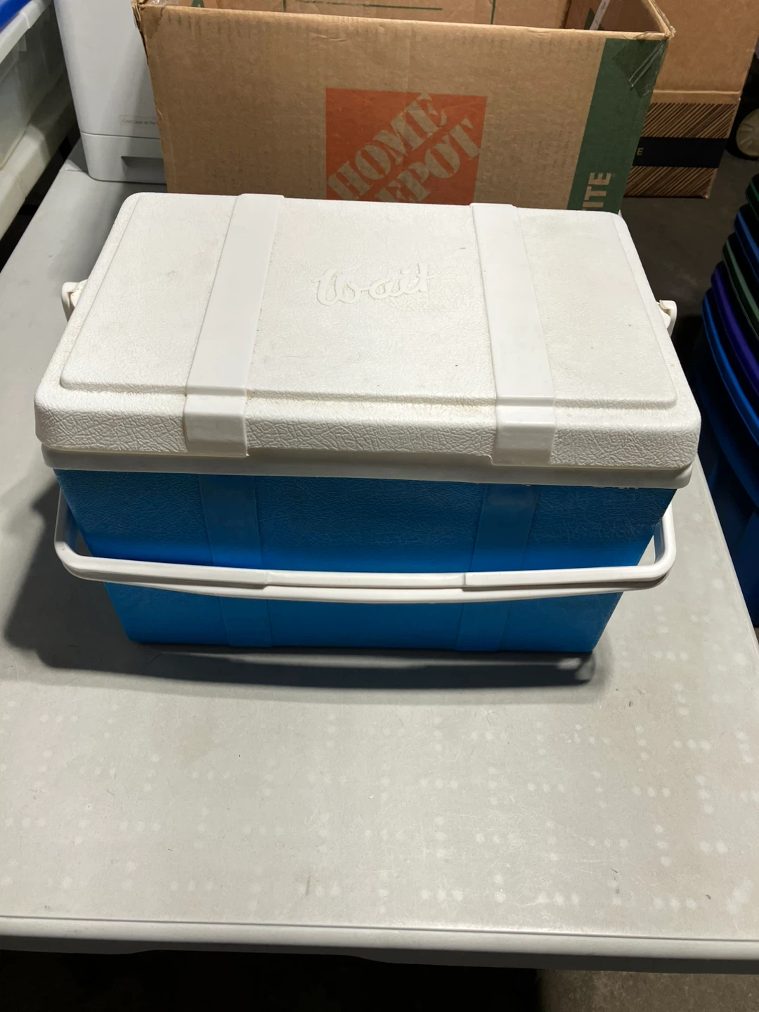 Igloo Cooler Blue/White