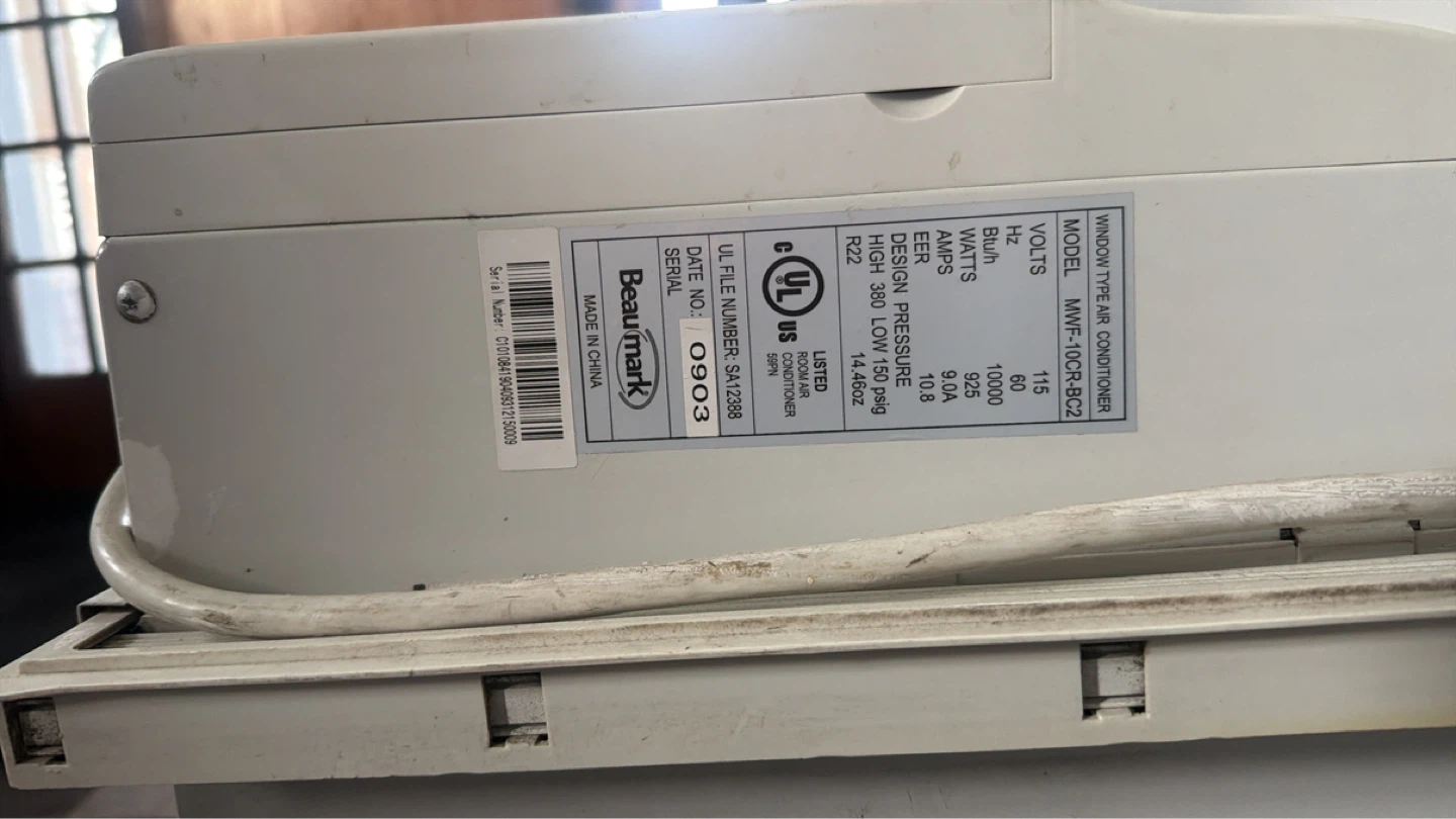 Beaumark Window Type Air Conditioner MWF-10CR-BC2 - photo 2