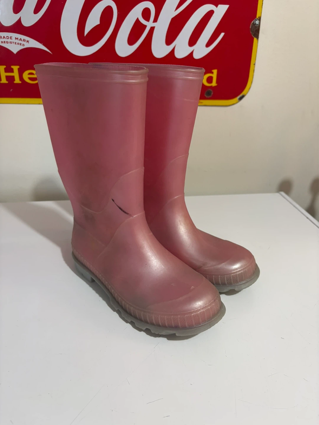 GUC Girls Rain Boots Size 2