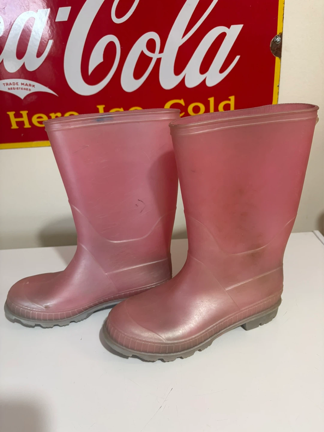 GUC Girls Rain Boots Size 2 - photo 2