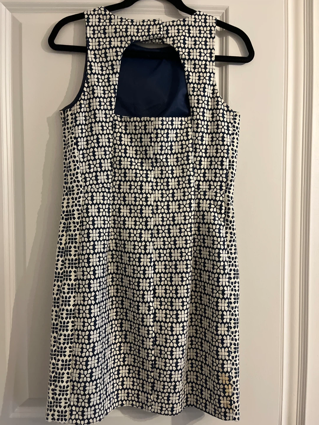 Banana Republic Navy & White Patterned Sleeveless Dress Size 4 - photo 3