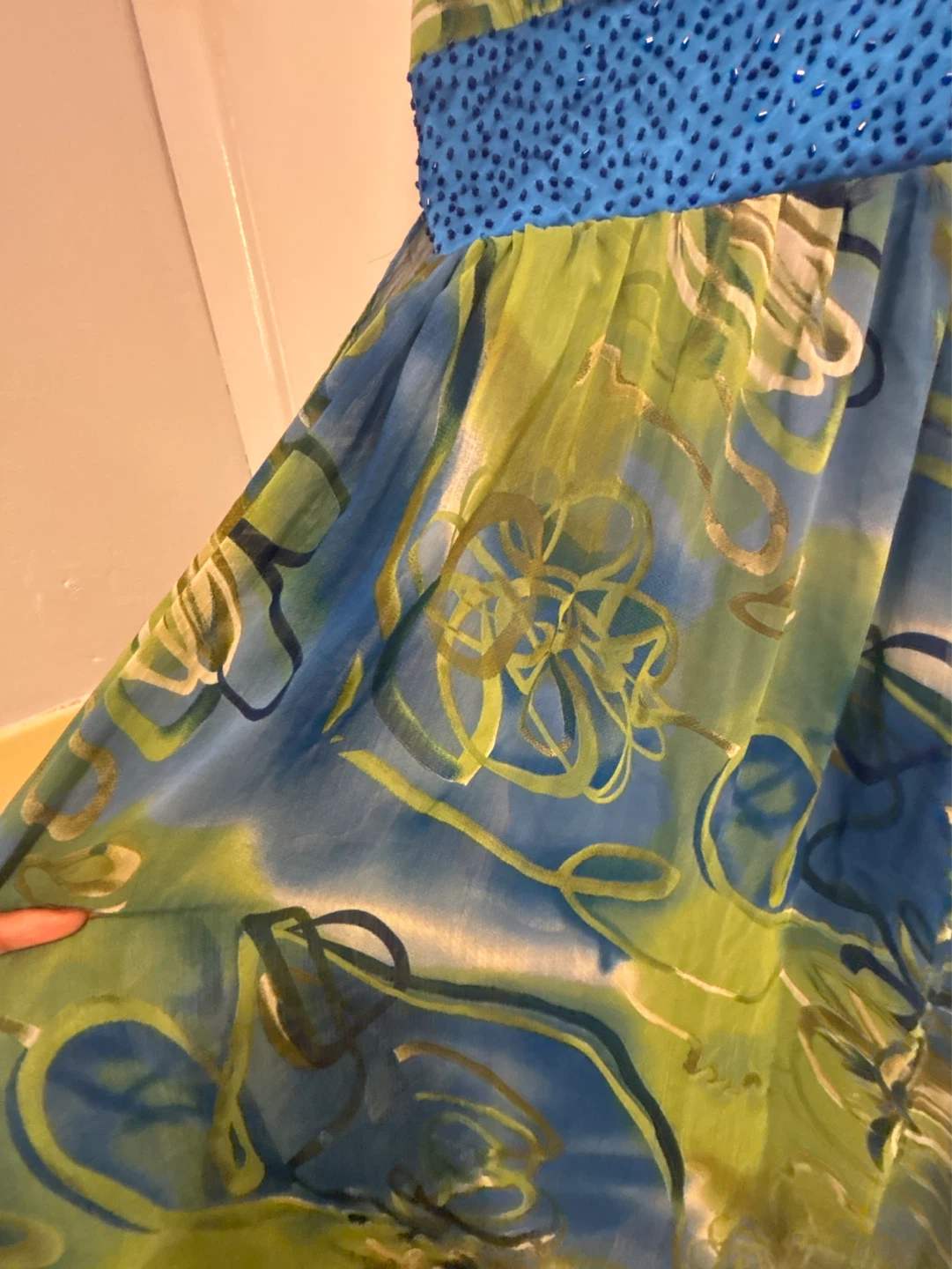 Blue & Green Floral Print Beaded Dress - photo 3