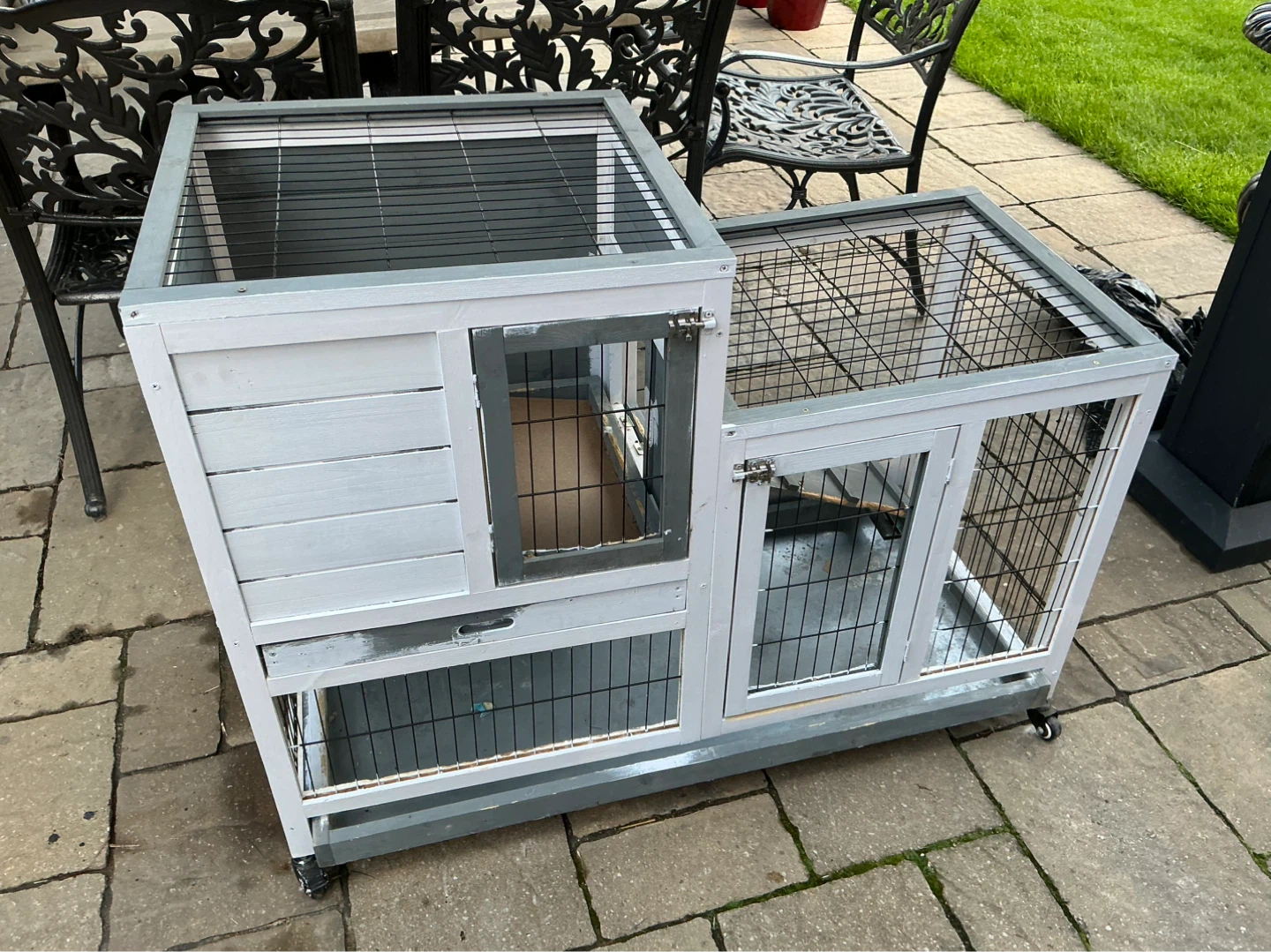 Rabbit cage