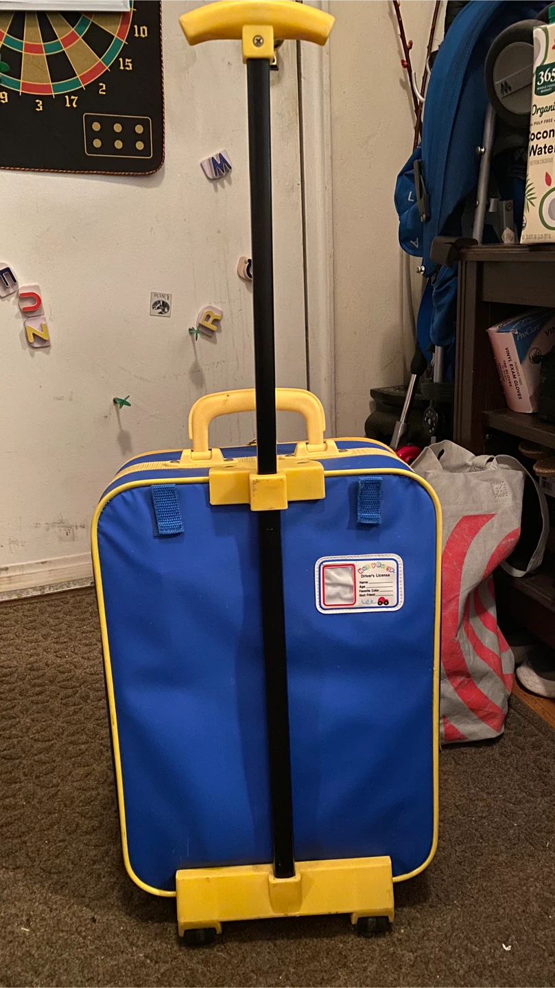 Huggy Buggy Kids Rolling Luggage Suitcase - photo 2