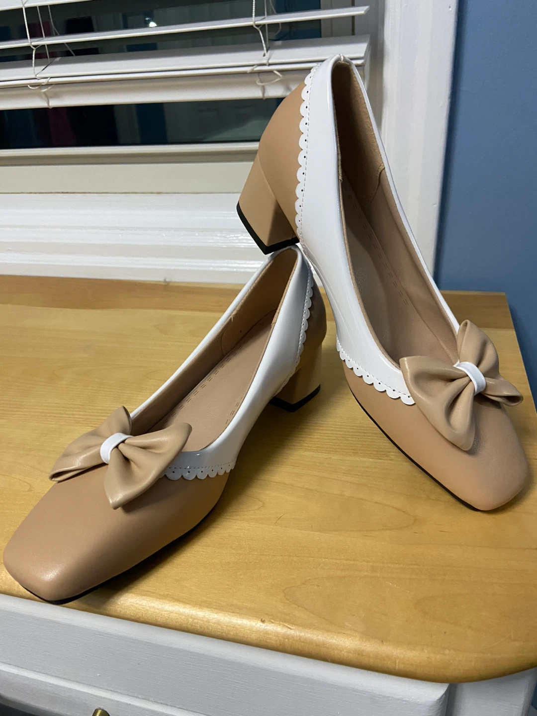 Retro Stage Mary Jane High Heels size 8.5/42
