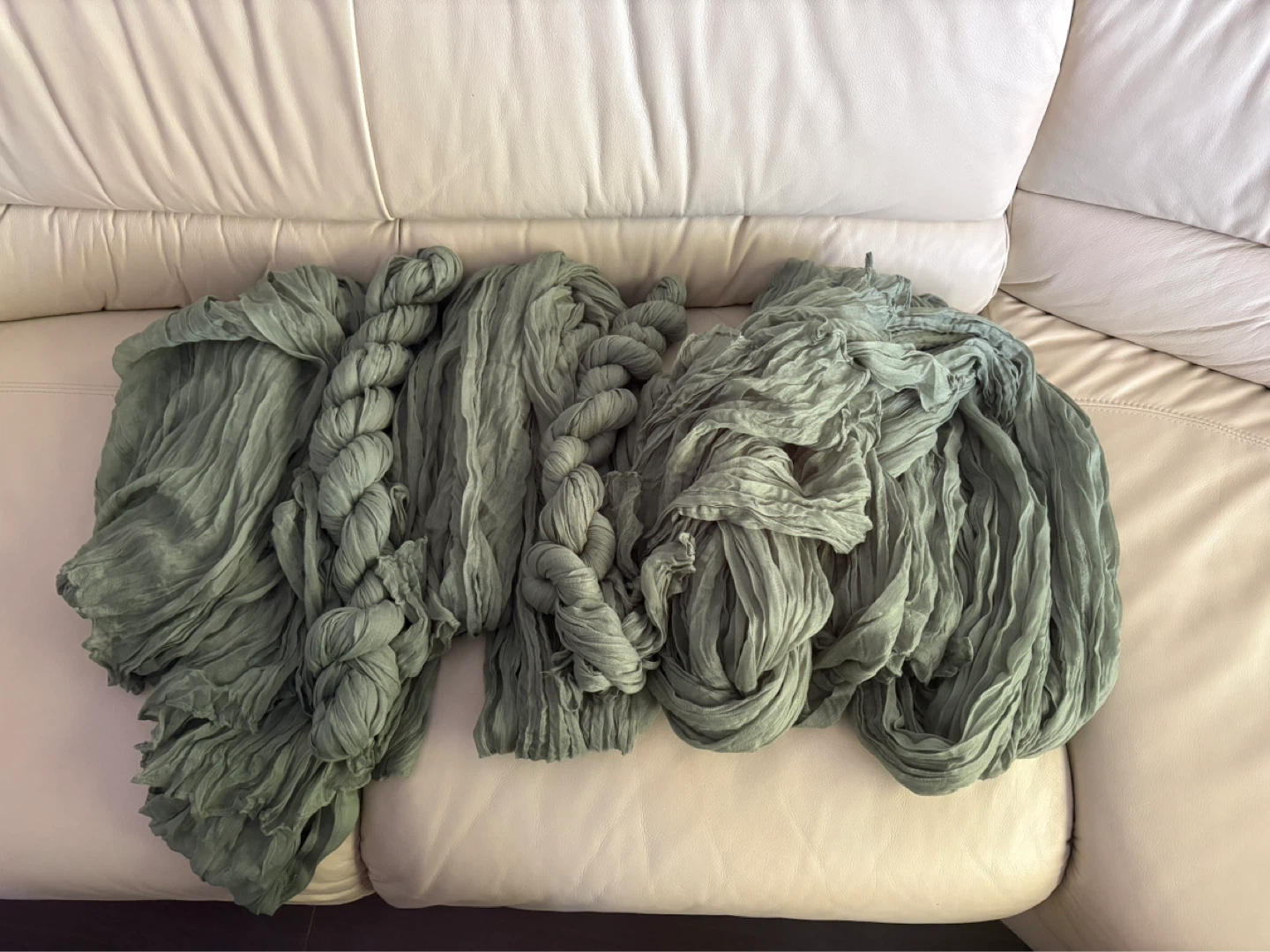 6 sage table runners