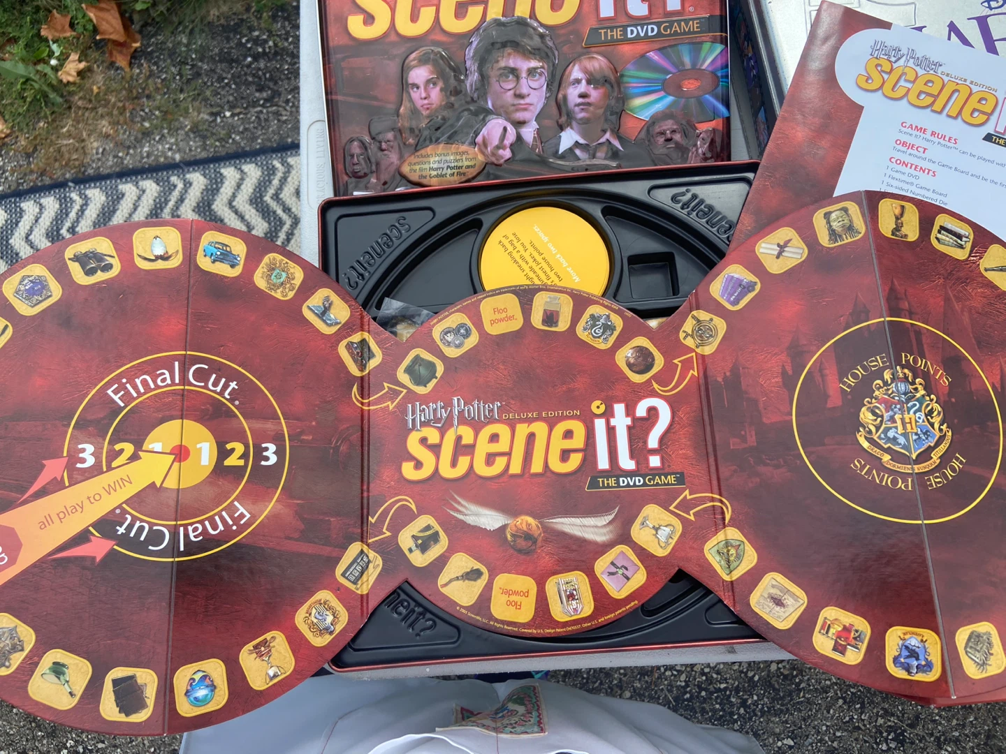 Harry Potter Scene It? Deluxe Edition The DVD Game - photo 3