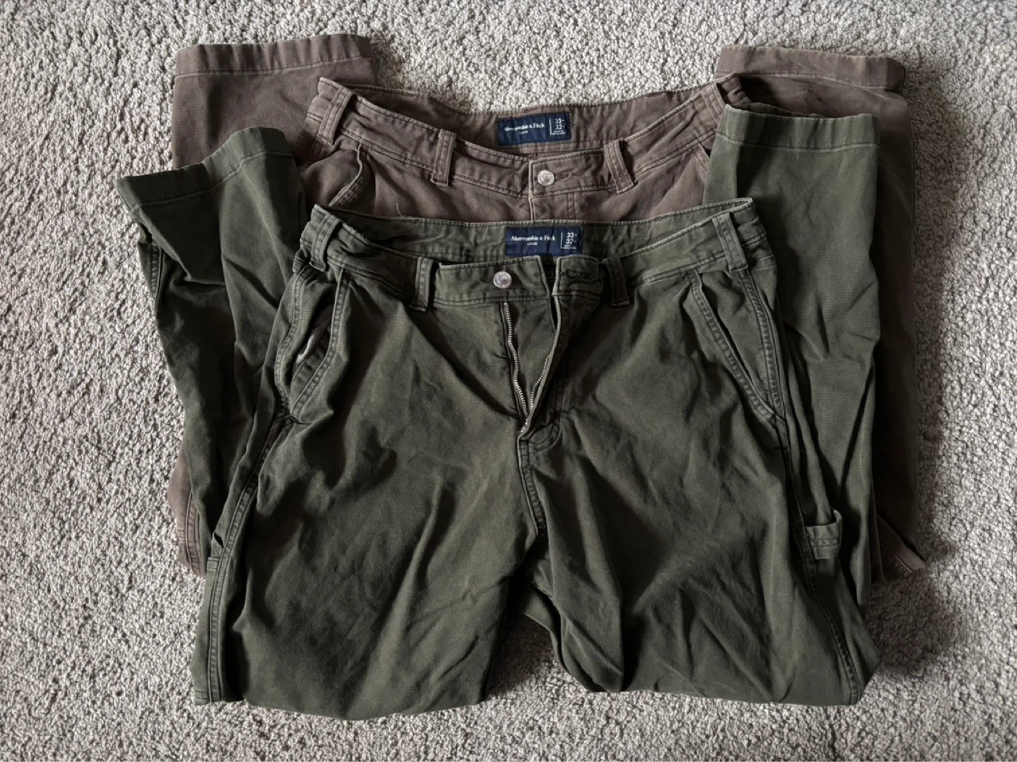 A&F Men’s Loose Fit Pants - Green & Brown (33x32)