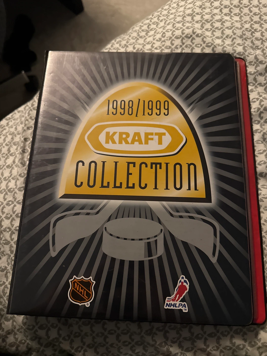 1998/1999 Kraft Collection NHL Hockey Card Binder