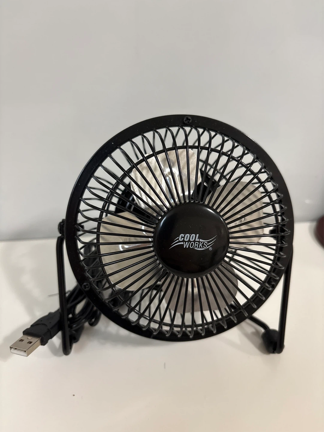 Cool Works USB Fan - photo 2
