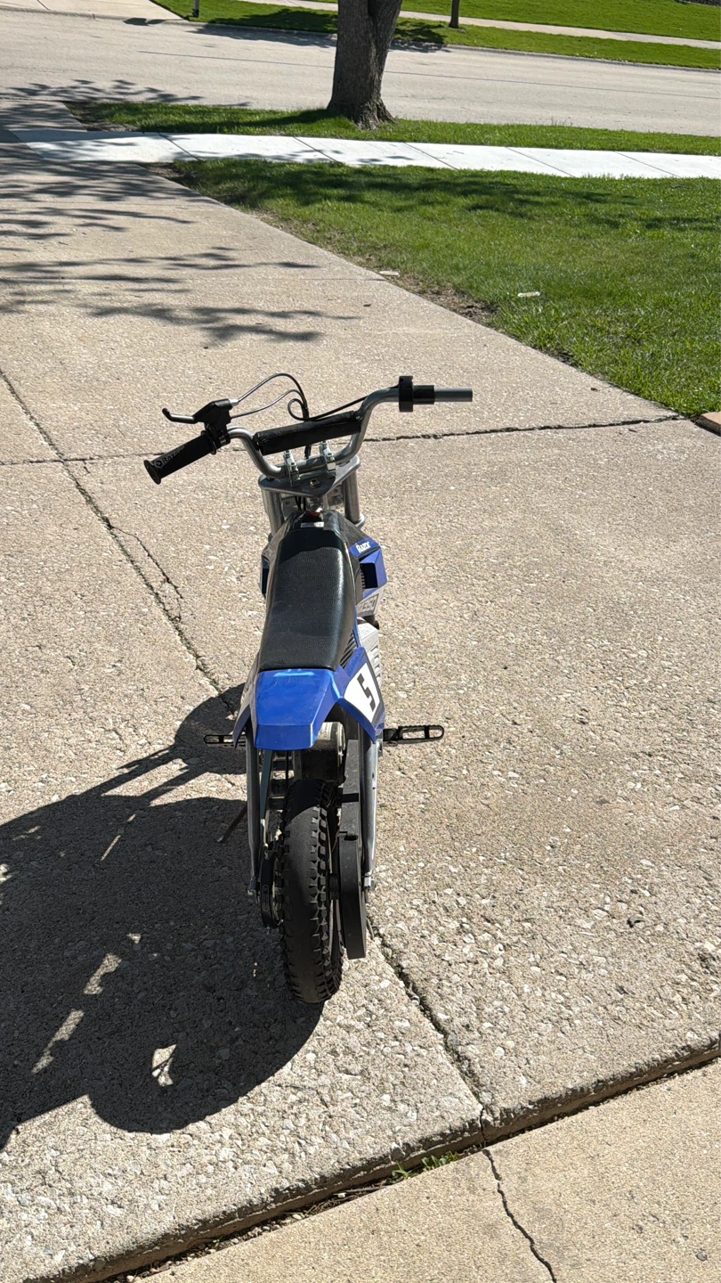 Razor Dirt Rocket MX350 - photo 4