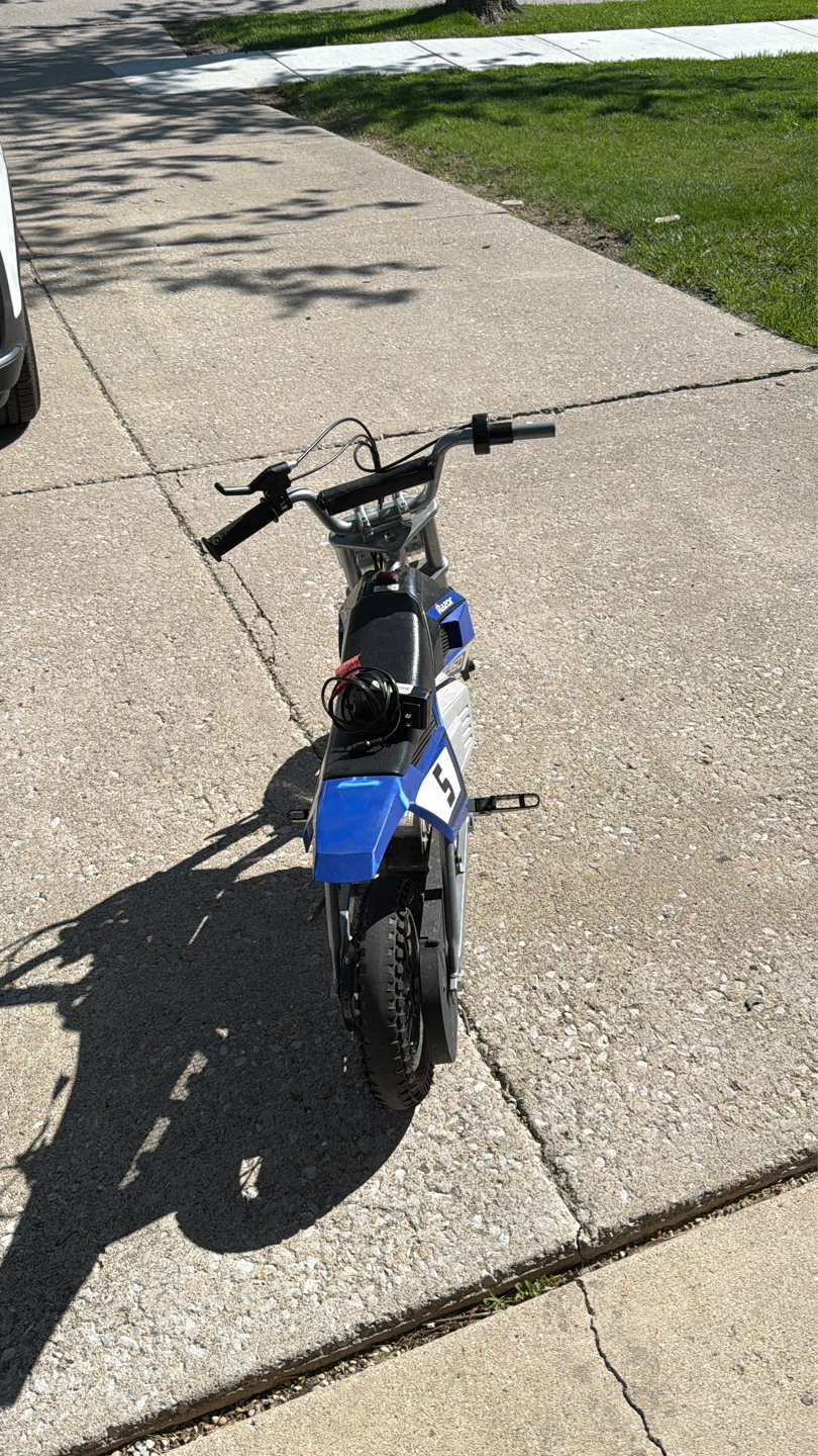 Razor Dirt Rocket MX350 - photo 2