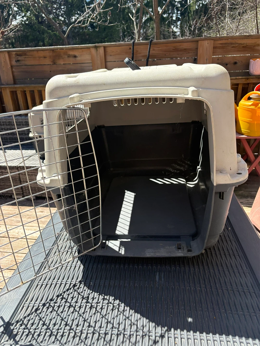 Pet Carrier Crates - photo 2