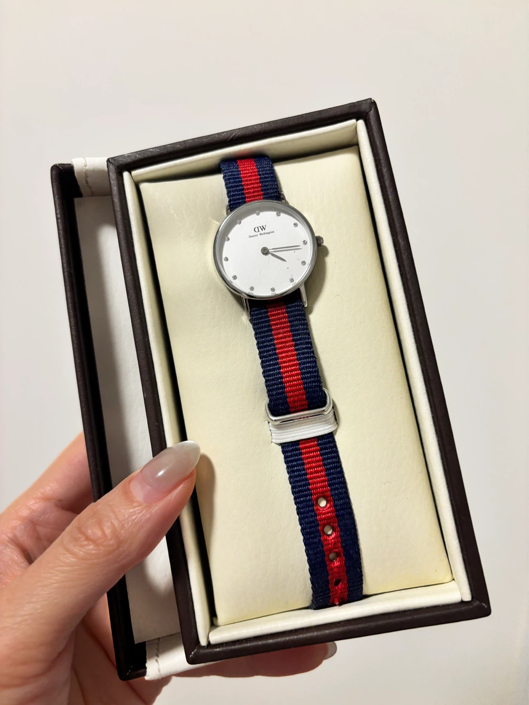Daniel Wellington Watch with Striped Band - photo 2