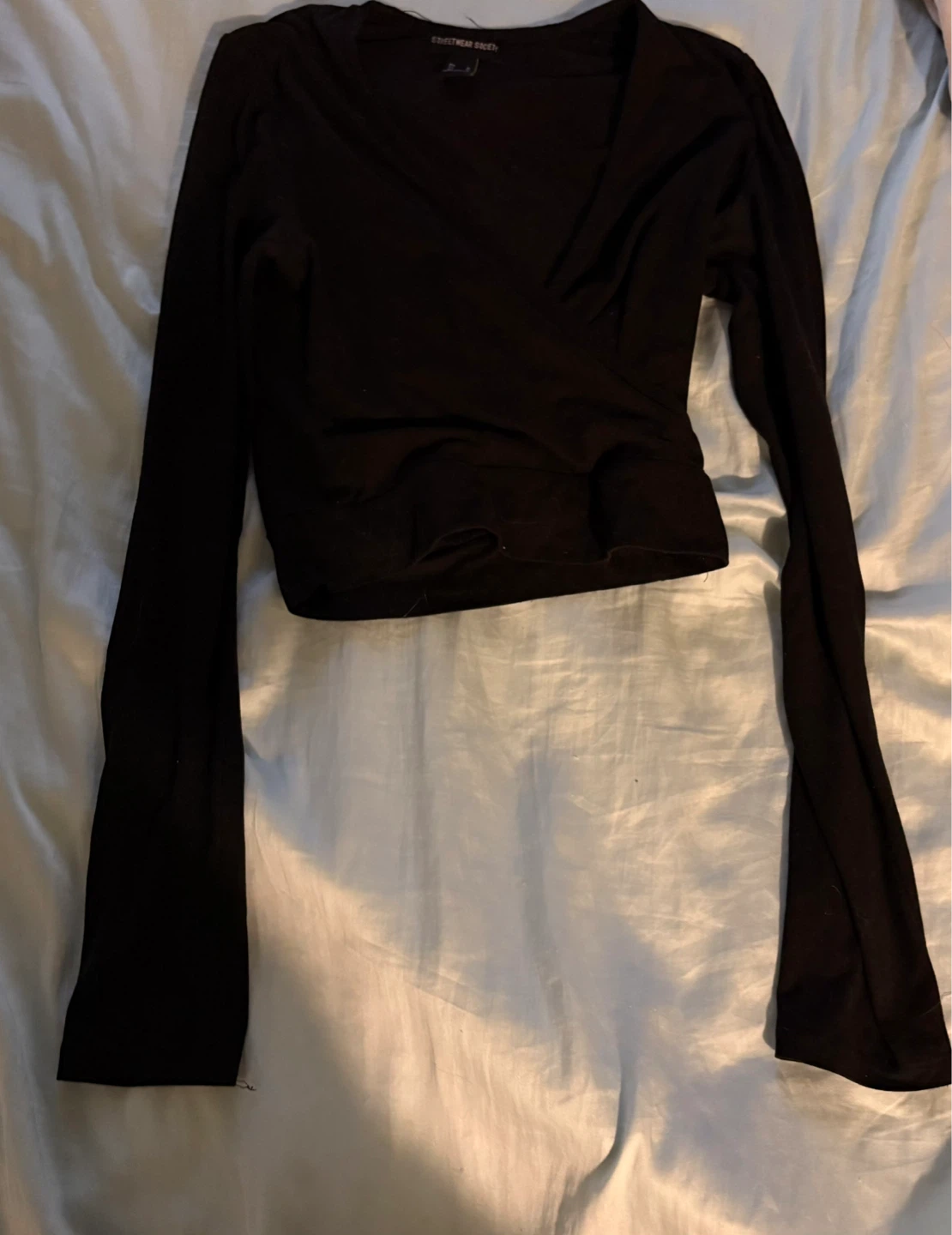 Assorted Women's Tops Bundle - photo 4