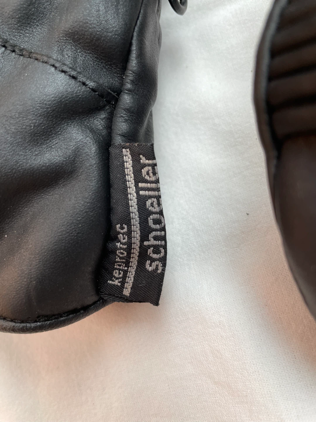 Schoeller Rainguard Thinsulate Motorcycle Gloves - photo 2