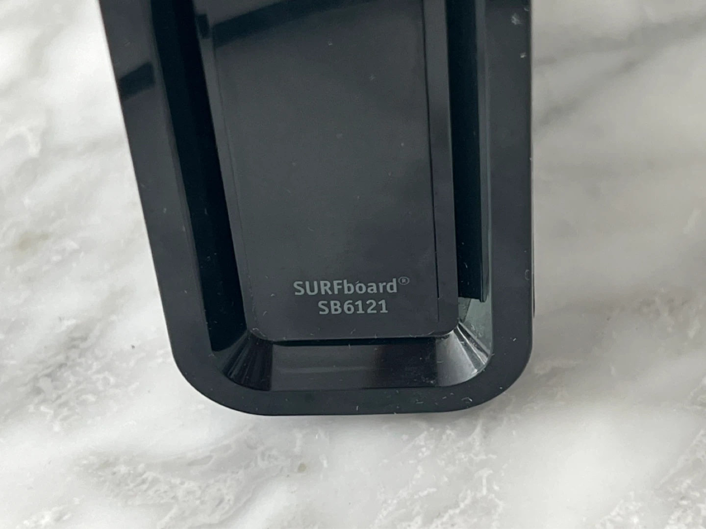 Motorola SURFboard SB6121 Modem with Power Adapter - photo 2