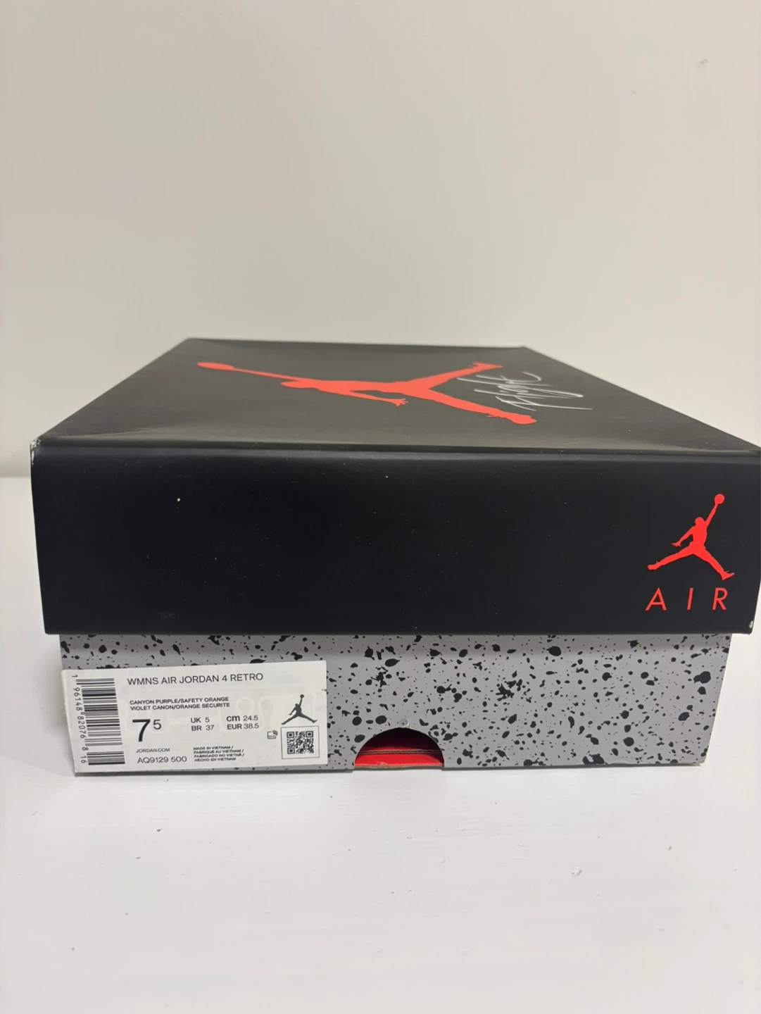Air Jordan 4 Retro Wmns "Canyon Purple" - photo 2
