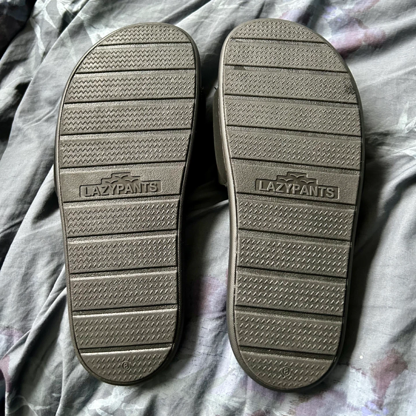 🌱LazyPants Black Slides Size 8 - photo 2