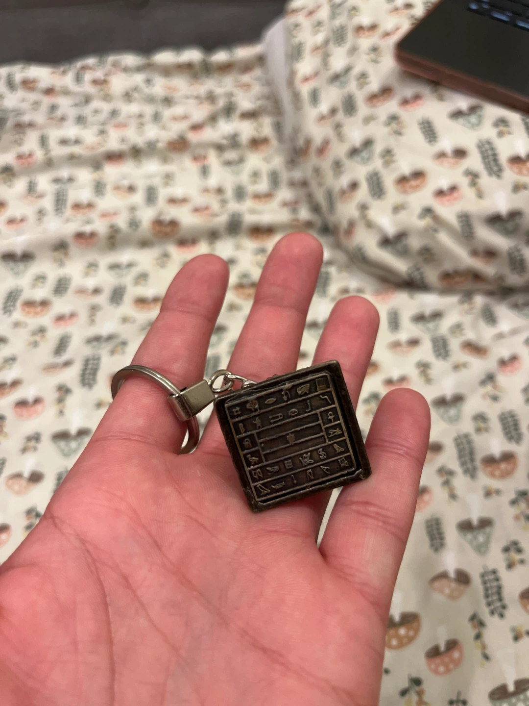 Pyramid Keychain with Hieroglyphics - photo 5