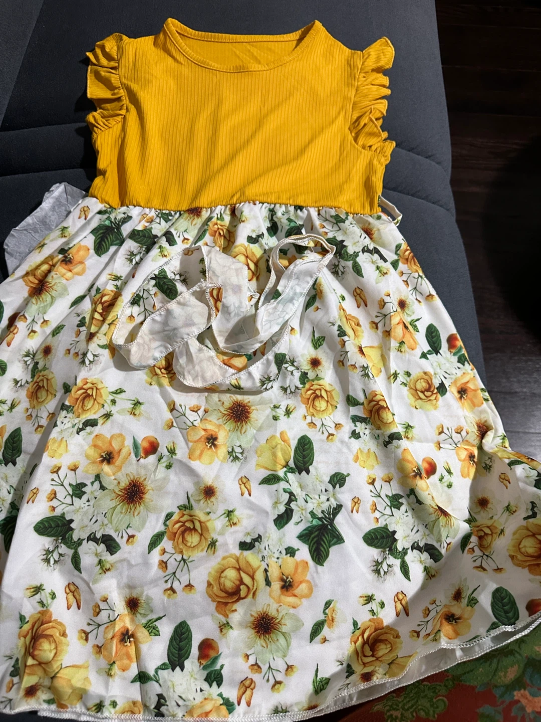 Girls Floral Dress - Yellow Bodice & Ruffled 🌱 Sleeves - photo 2