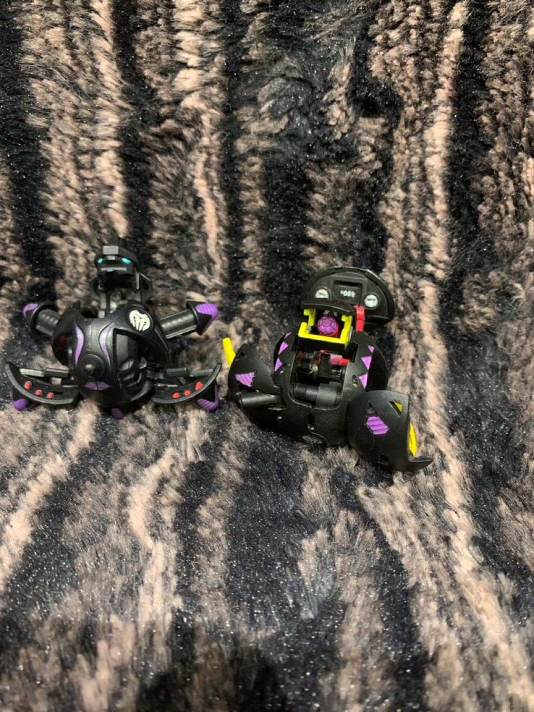 Bakugan lot (2) black & purple action figures