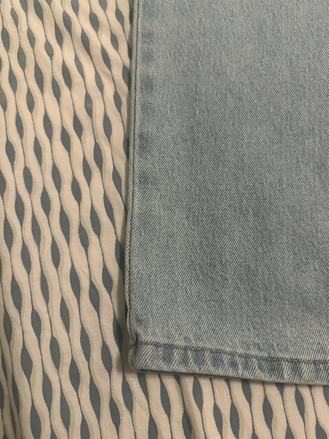 Hollister Baggy Jeans - W28 L30 - photo 5