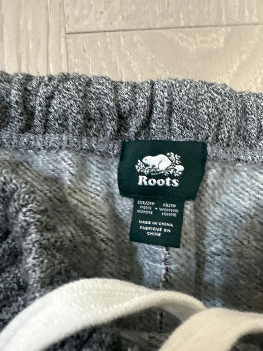 New Roots Grey Sweatpants Size XS - photo 2