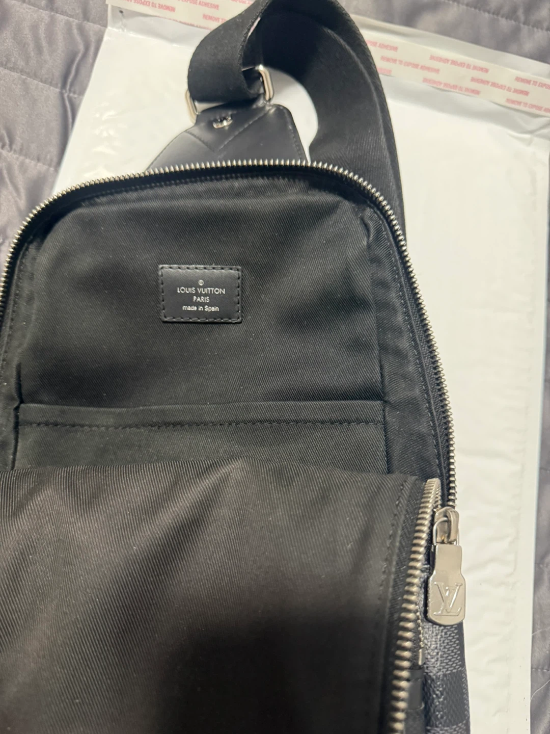 Louis Vuitton Damier Ebene Sling Bag - photo 2
