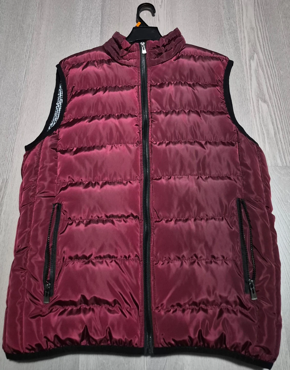 Manfinity Puffer Vest- Size L