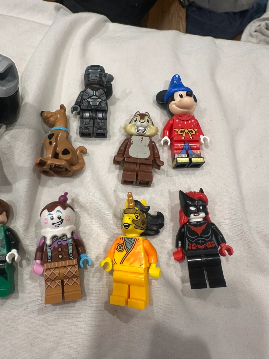 Assorted LEGO Minifigures Lot rare minifigure - photo 2