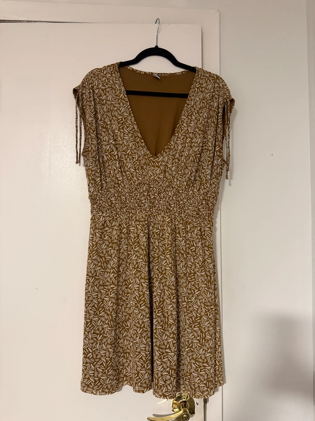 Old Navy Women's Brown Print V-Neck Dress Size L