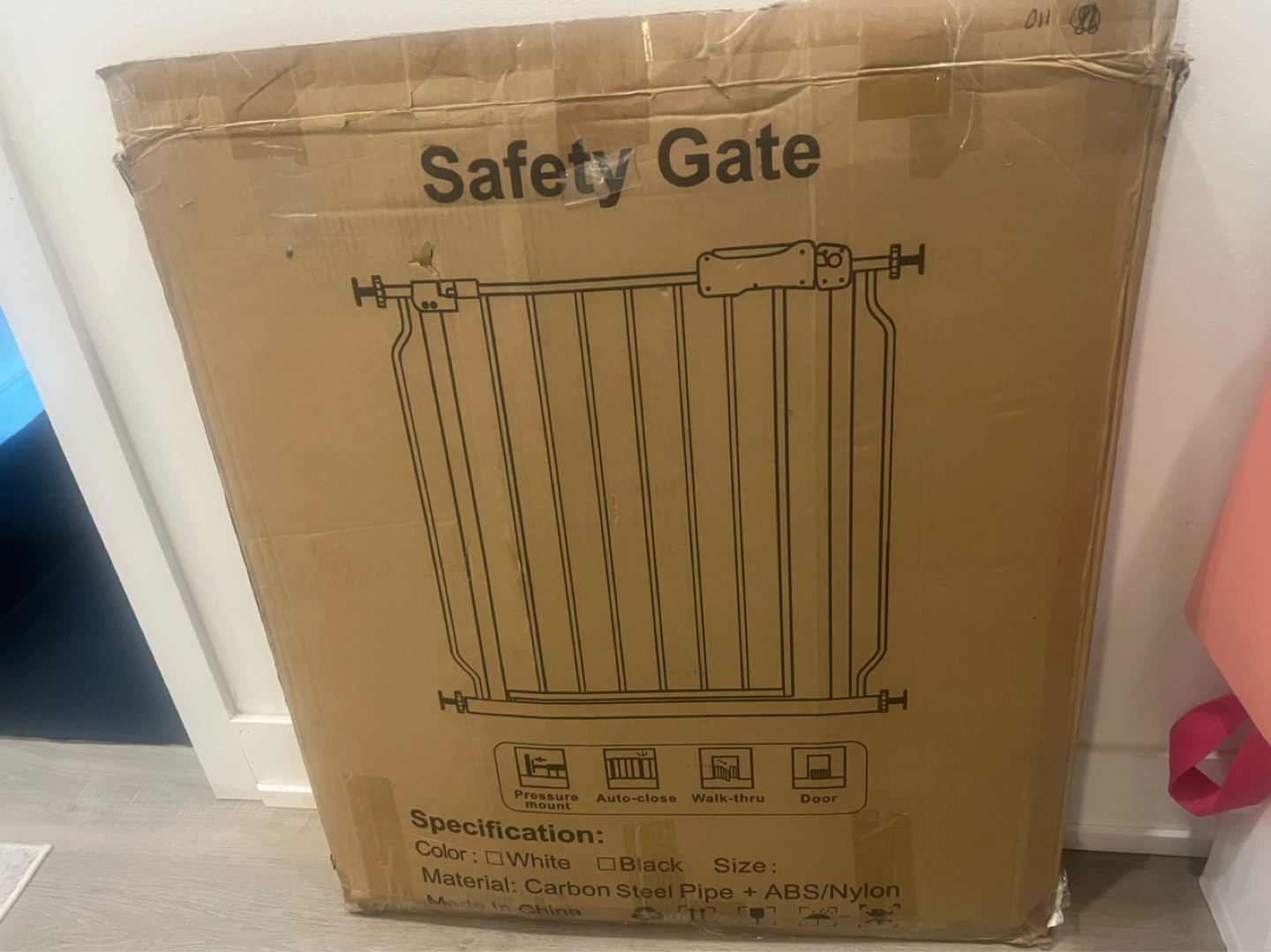 NEW Safety Gate - Black ( pressure mounted) - photo 3