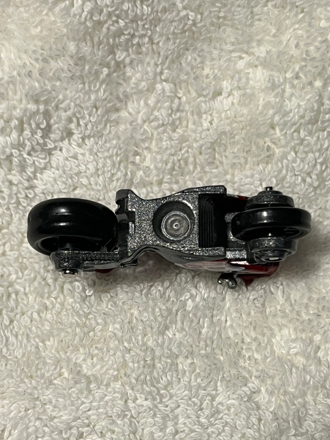 2011 Hot Wheels Ducati - photo 3