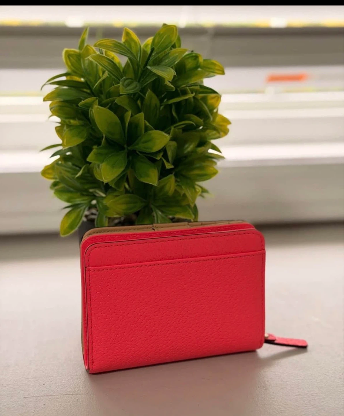 Kate Spade Pink Leather Bi-Fold Wallet - photo 2