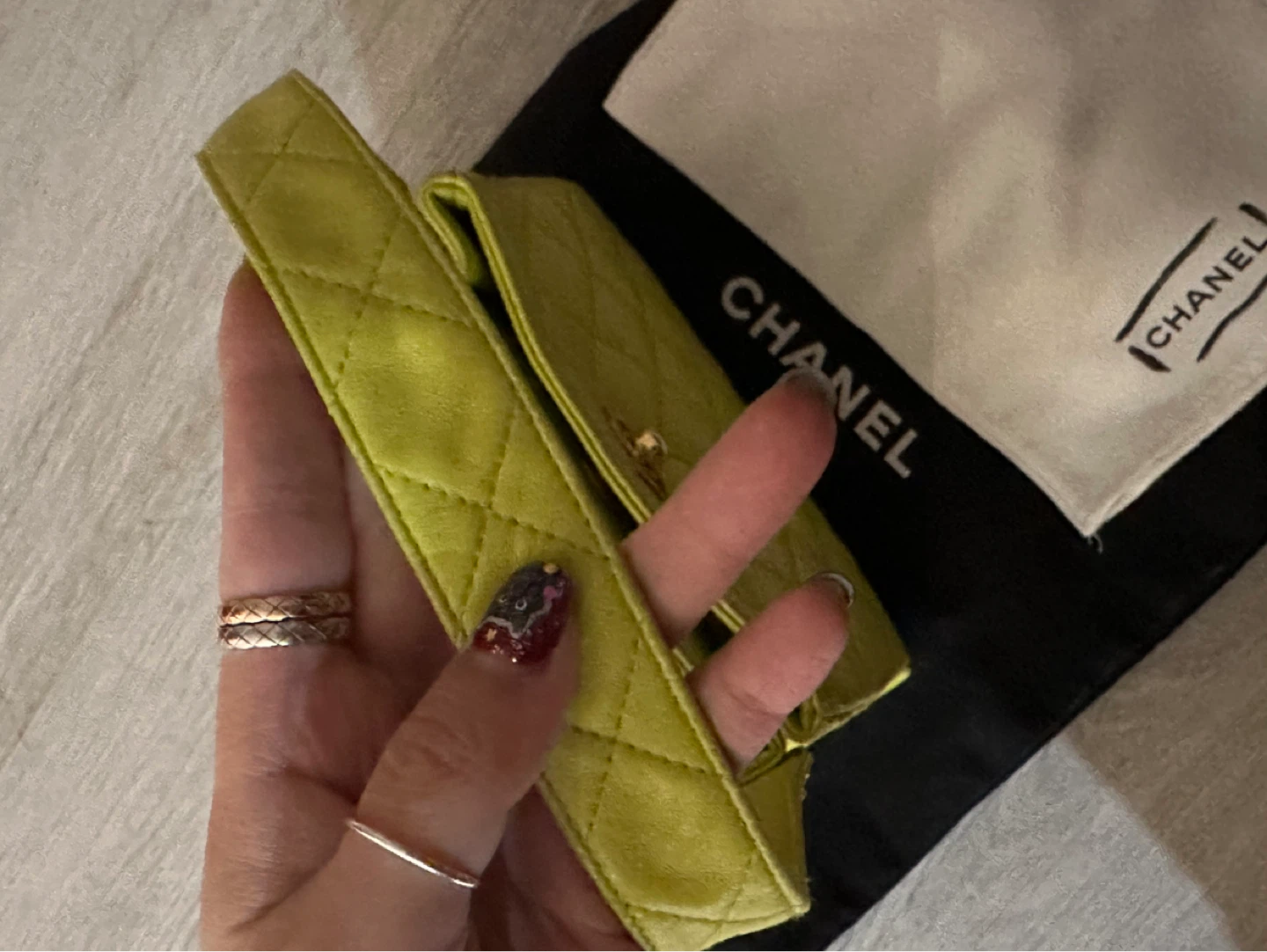 Chanel Quilted Handbag - Lime Green - photo 5