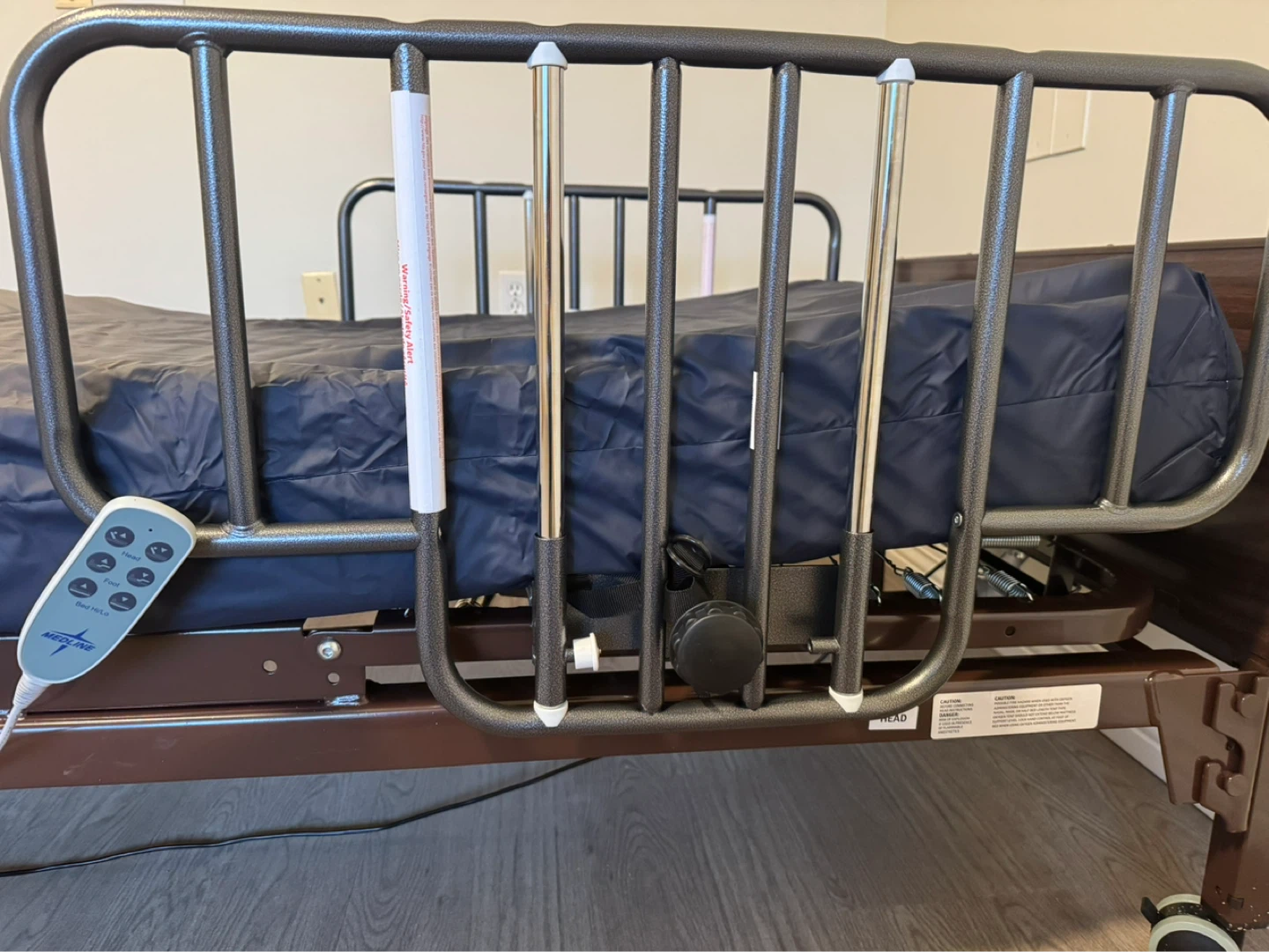 MEDLINE HOSPITAL BED PACKAGE NEW UNOPENED BOX - photo 3