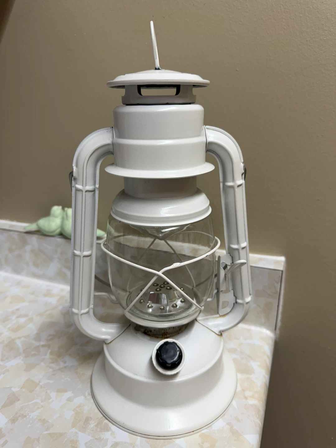 Charming battery-operated lantern