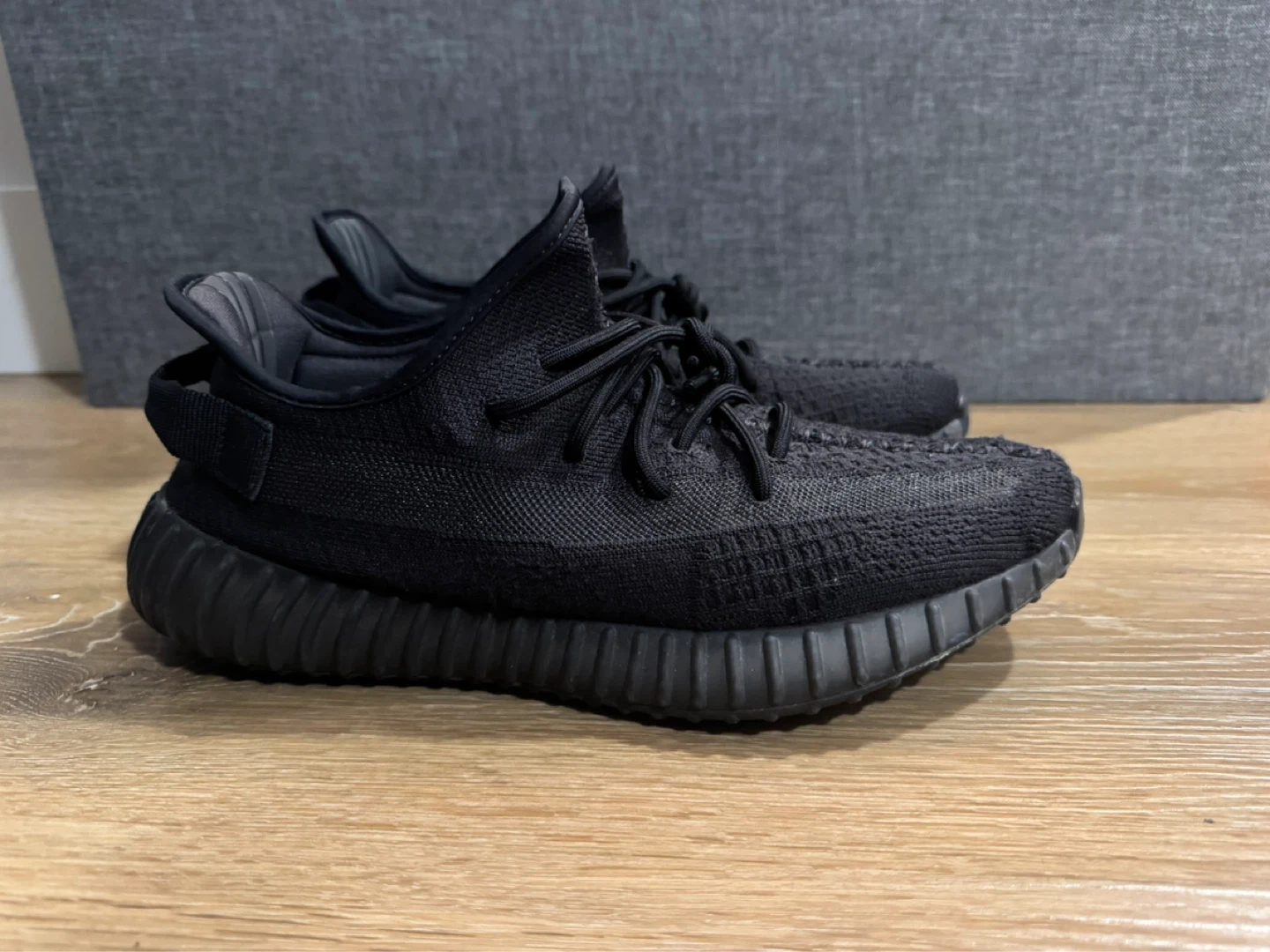 Yeezy Boost 350 V2 Onyx