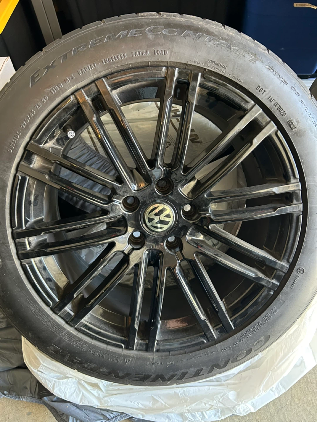 Gloss ART Black Alloy Wheels with Continental Tires 20” - photo 3
