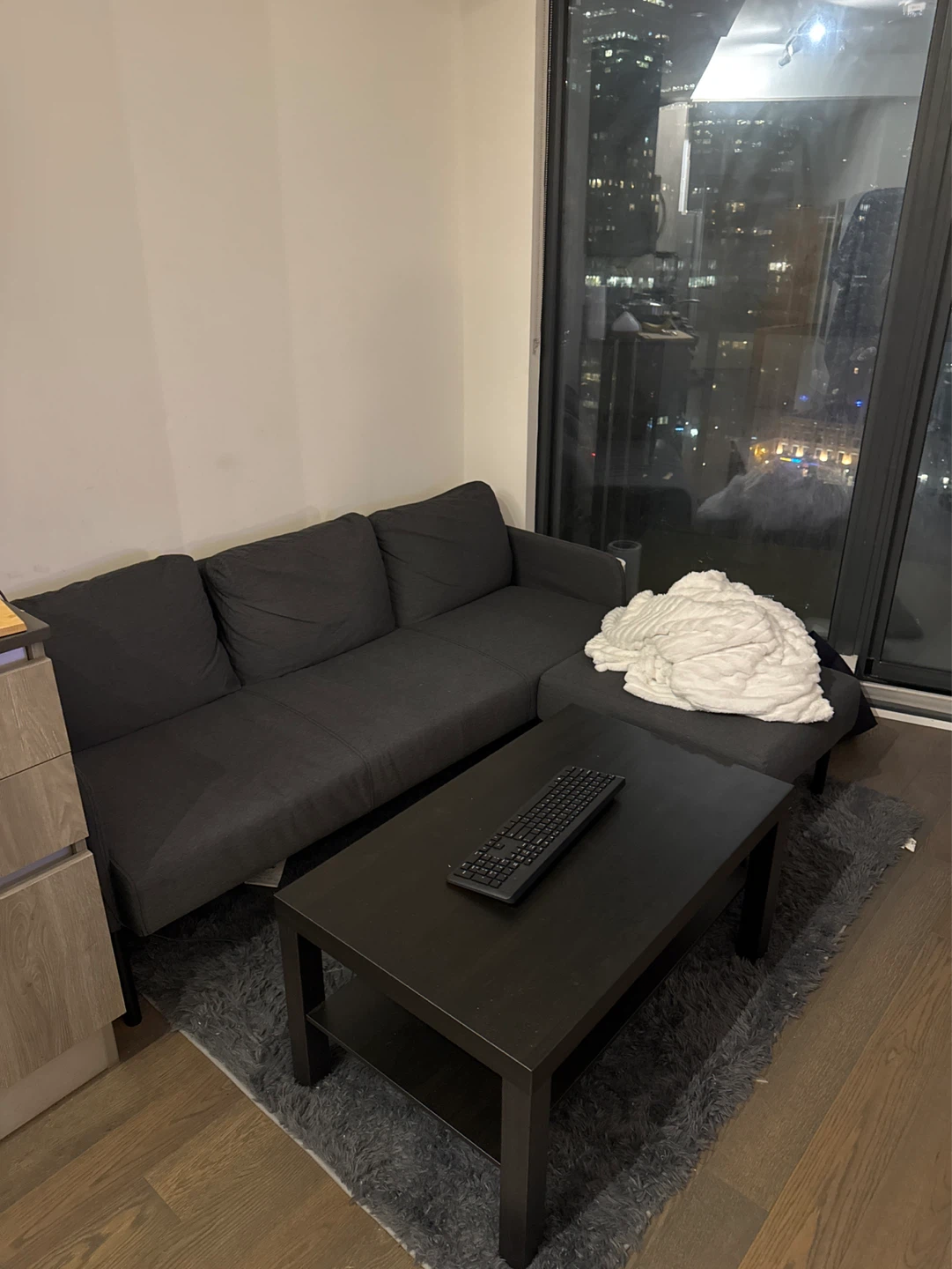 IKEA GLOSTAD Loveseat with chaise, Knisa dark gray