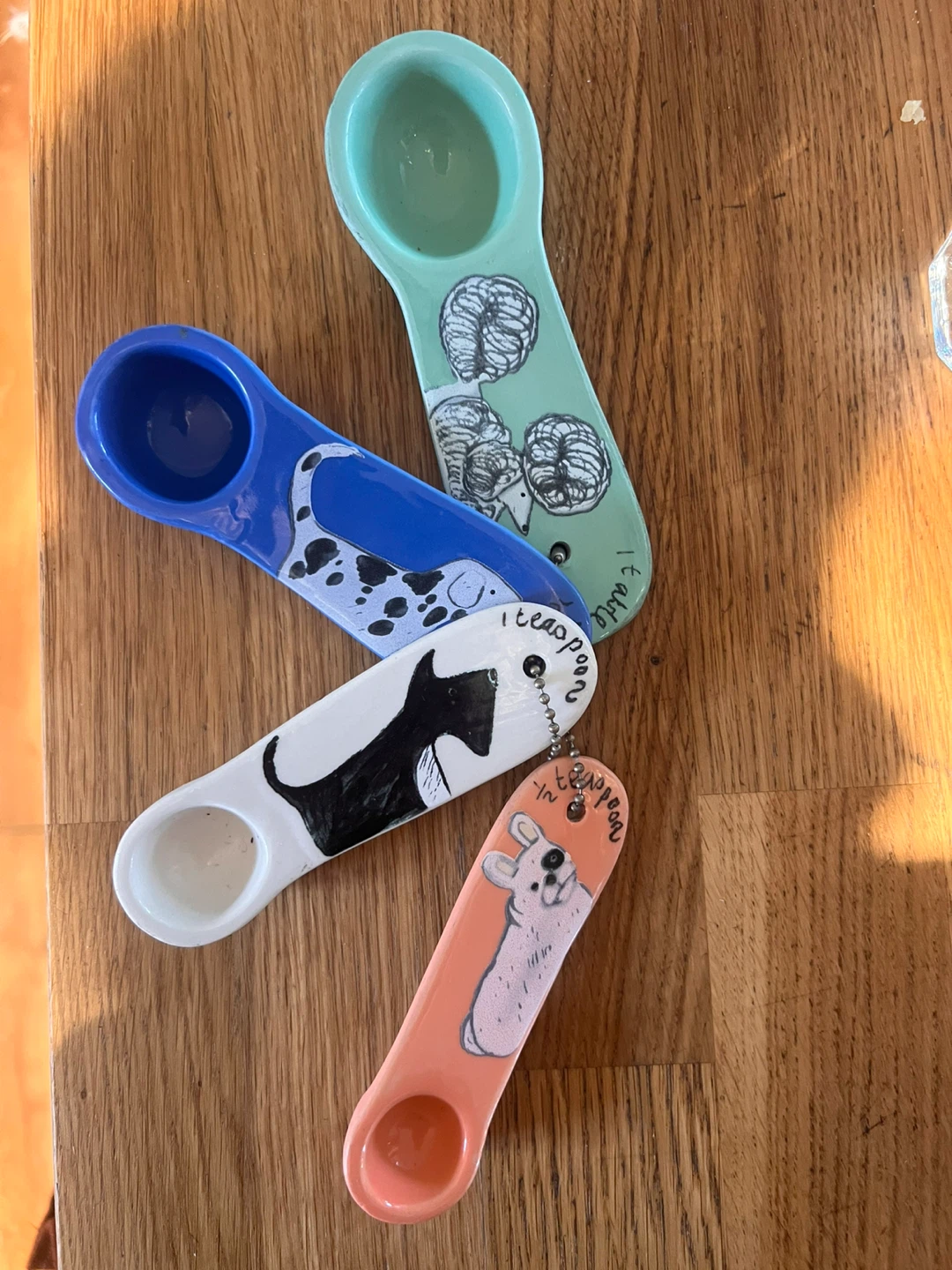 Anthropologie set of 4 Hand-Painted Ceramic Measuring Spoons
