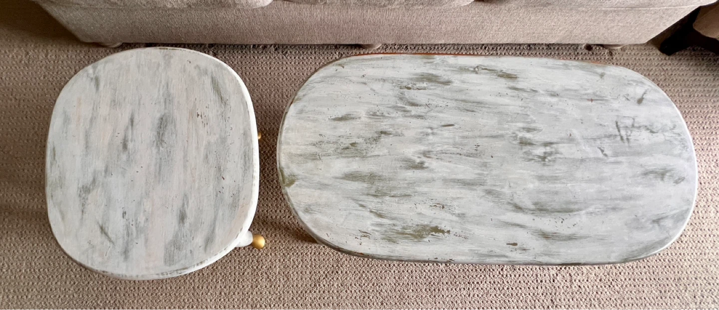 Solid wood coffee table + matching side table set. - photo 2